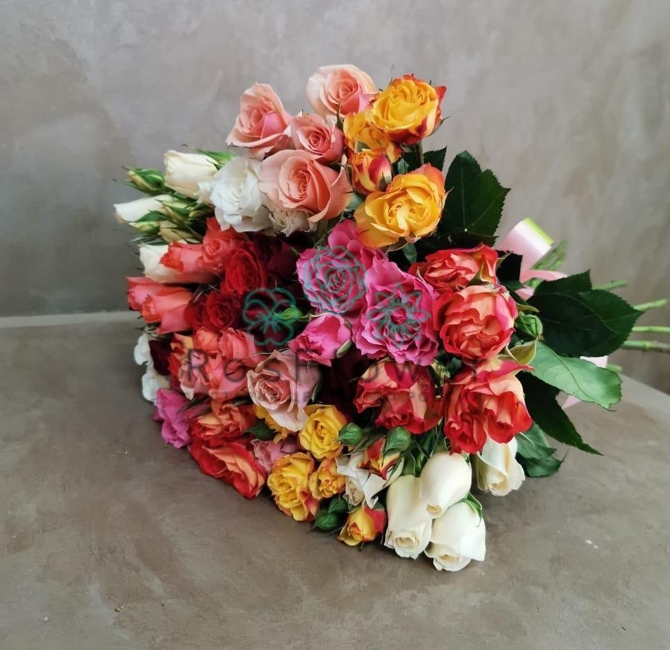 Букет цветов из: Розы в Малиновский