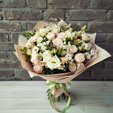 Букет цветов из:  Альстромерии, Розы и Хризантемы в Малиновский
