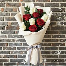Букет цветов из:  Розы в Малиновский