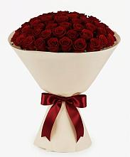Букет 101 Бордовая роза Блэк Бакарра в Малиновский