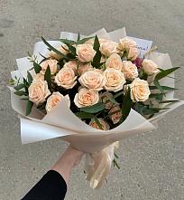 Букет Кремовые розы Латте в Малиновский
