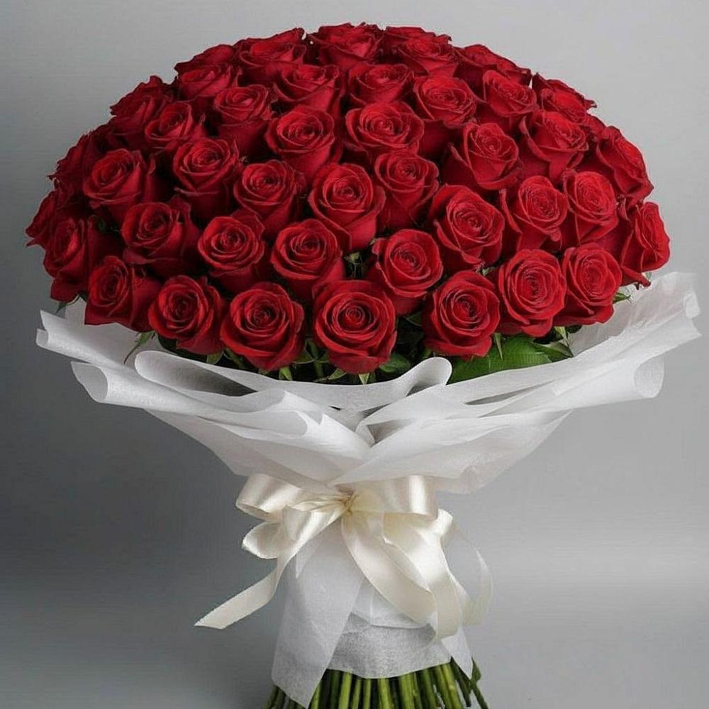 Букет 101 Красная роза Блэк Мэджик в Малиновский