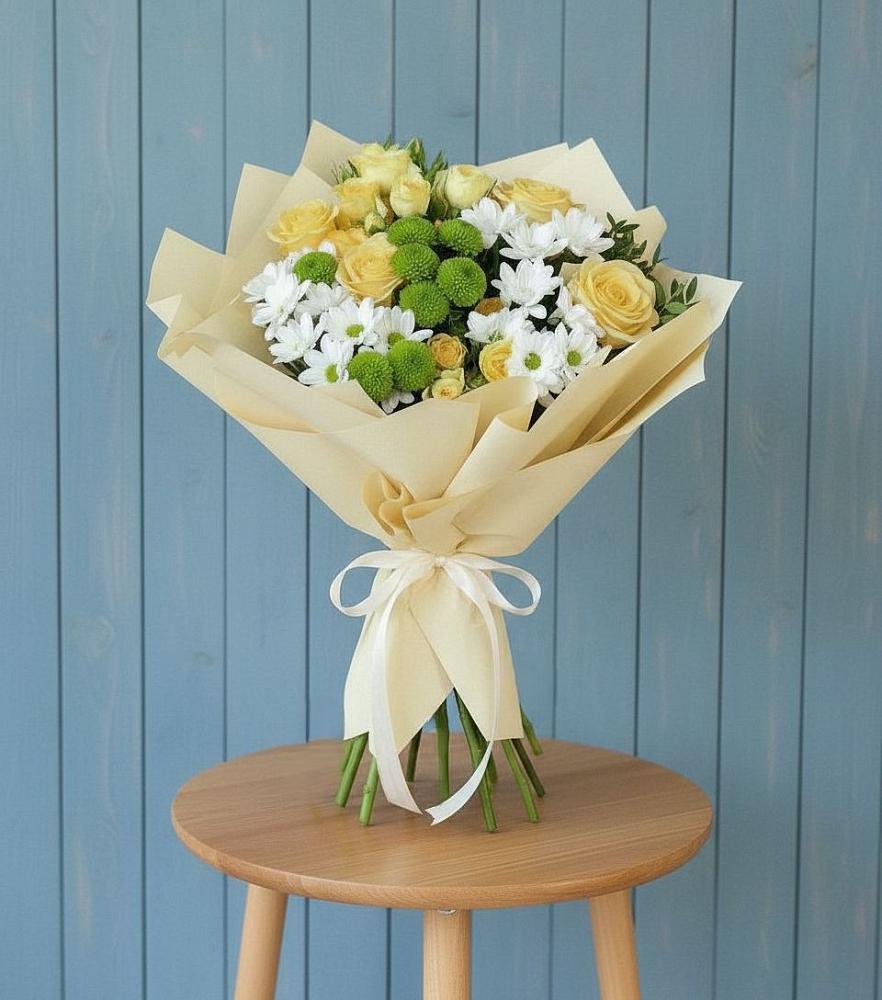 Букет цветов из: Хризантемы и Розы в Малиновский