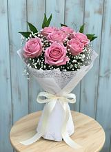 Букет цветов из:  Розы в Малиновский