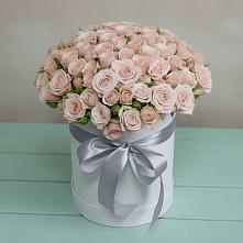 Цветочная композиция из Розы в шляпной коробке в Малиновский