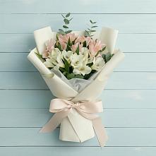 Букет цветов из:  Альстромерии в Малиновский