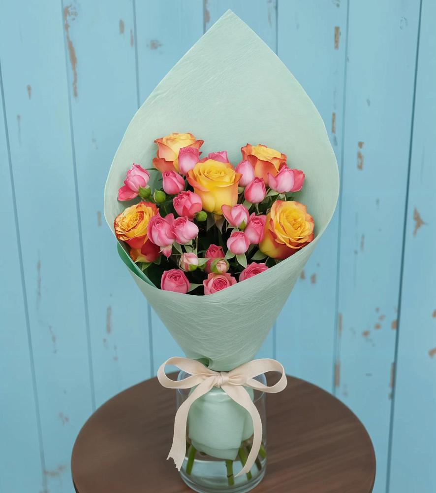 Букет цветов из: Розы в Малиновский