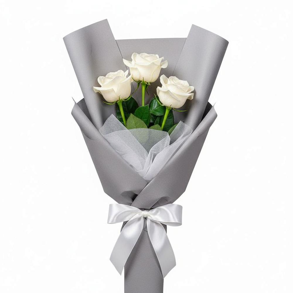 Букет 3 белые розы в Малиновский