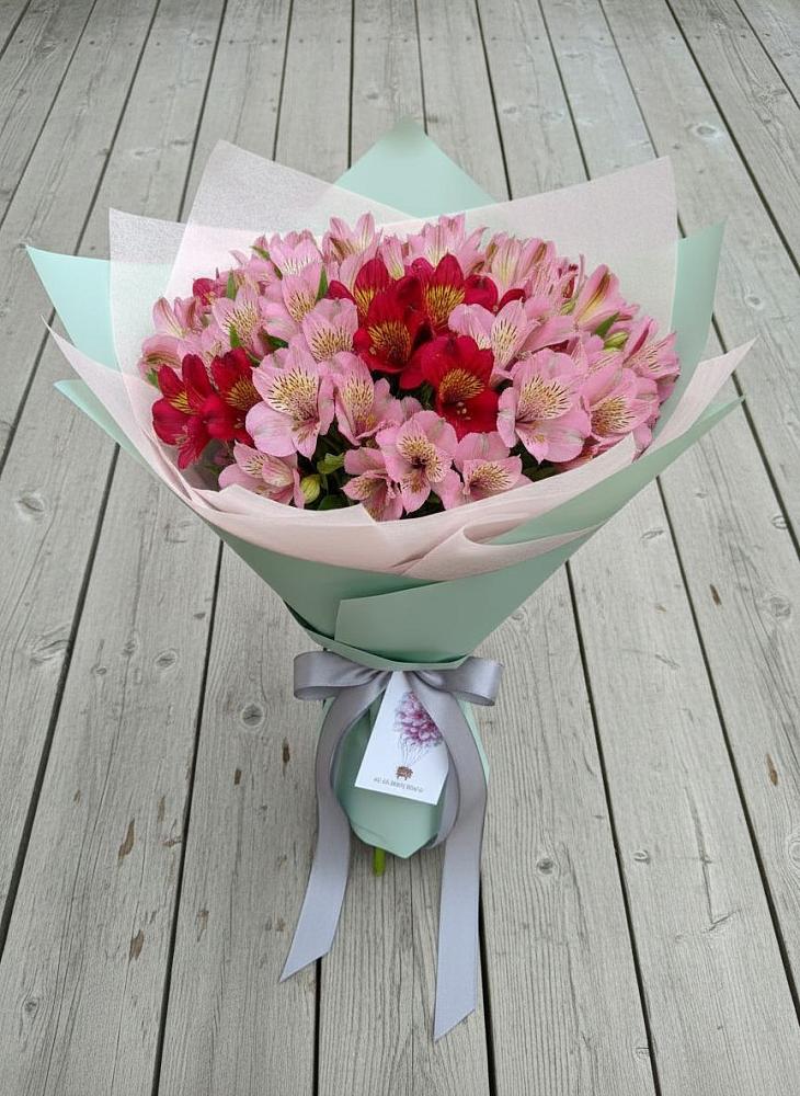 Букет цветов из: Альстромерии в Малиновский