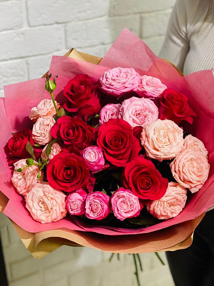 Букет цветов из: Розы в Малиновский