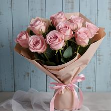 Букет цветов из:  Розы в Малиновский