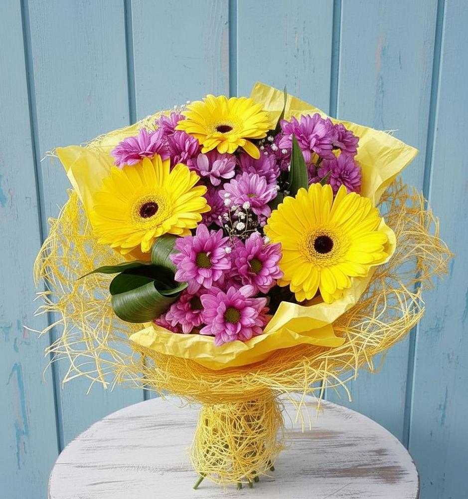 Букет цветов из: Хризантемы и Герберы в Малиновский