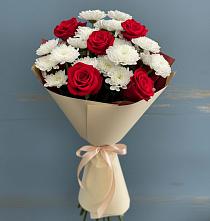 Букет цветов из:  Розы и Хризантемы в Малиновский