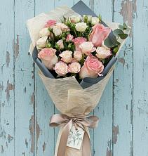 Букет цветов из:  Розы в Малиновский