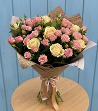 Букет цветов из:  Розы в Малиновский
