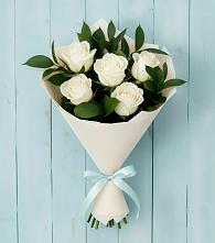 Букет цветов из:  Розы в Малиновский
