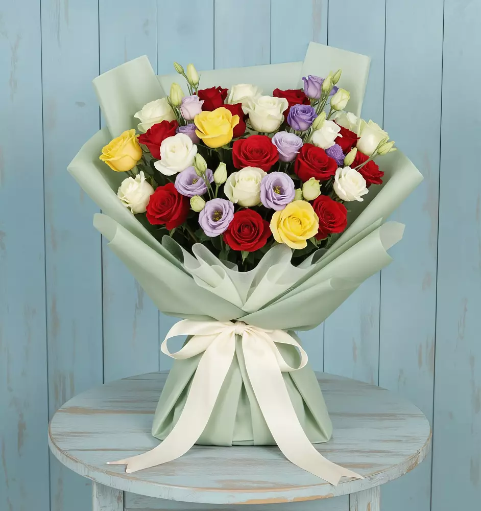 Букет цветов из: Розы в Малиновский