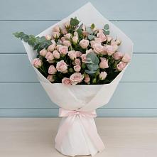 Букет цветов из:  Розы в Малиновский