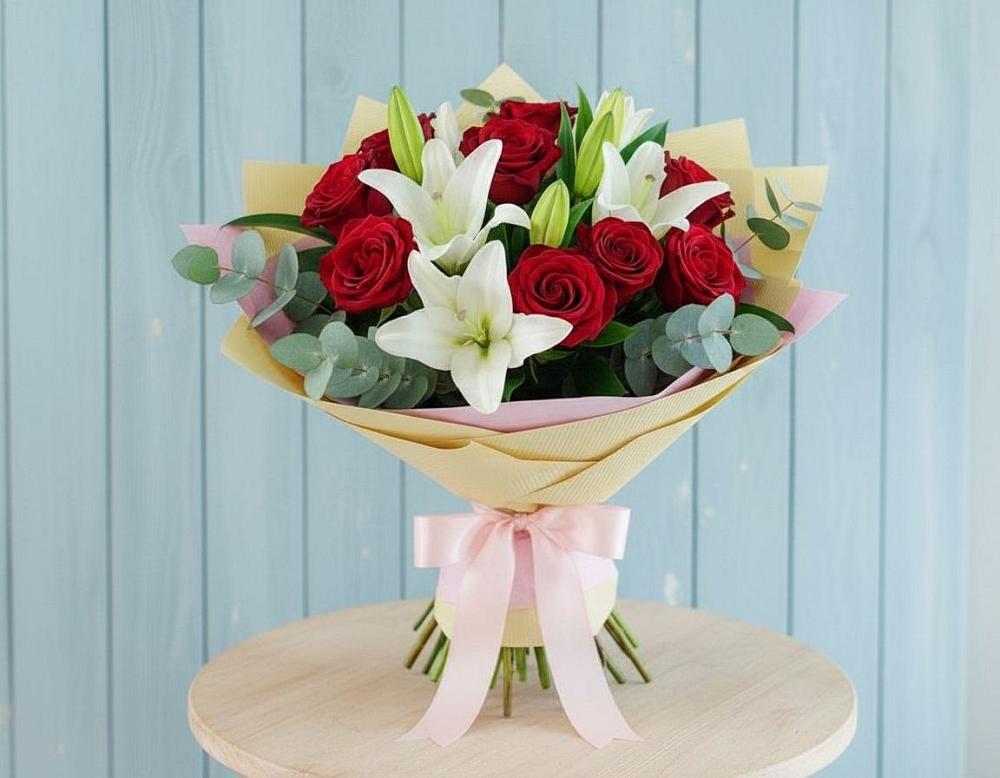 Букет цветов из: Лилии и Розы в Малиновский